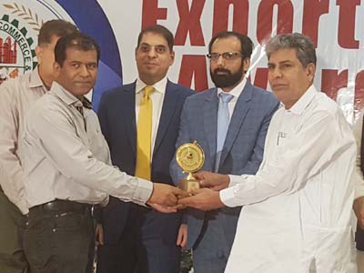 100 Container Award